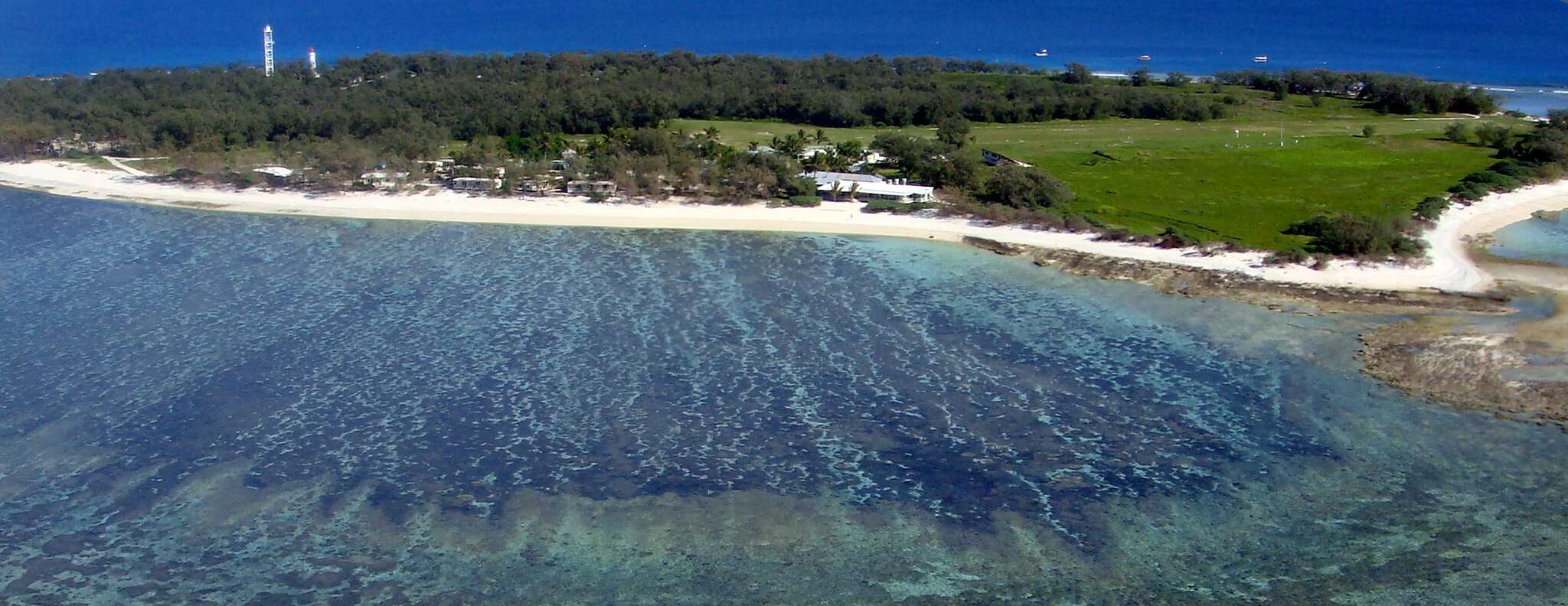 Lady Elliot Lagoon
