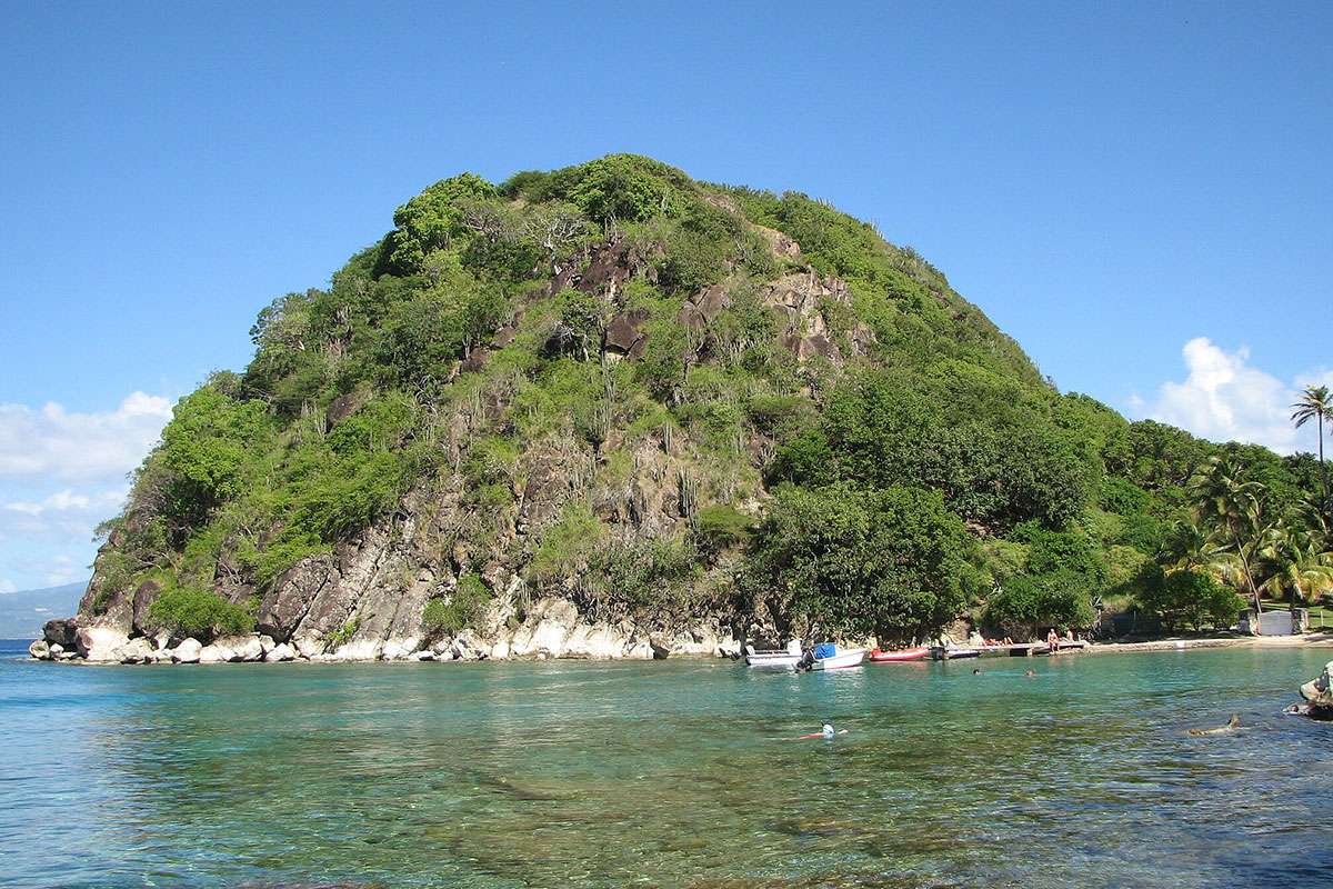boats at Pain de Sucre Beach
