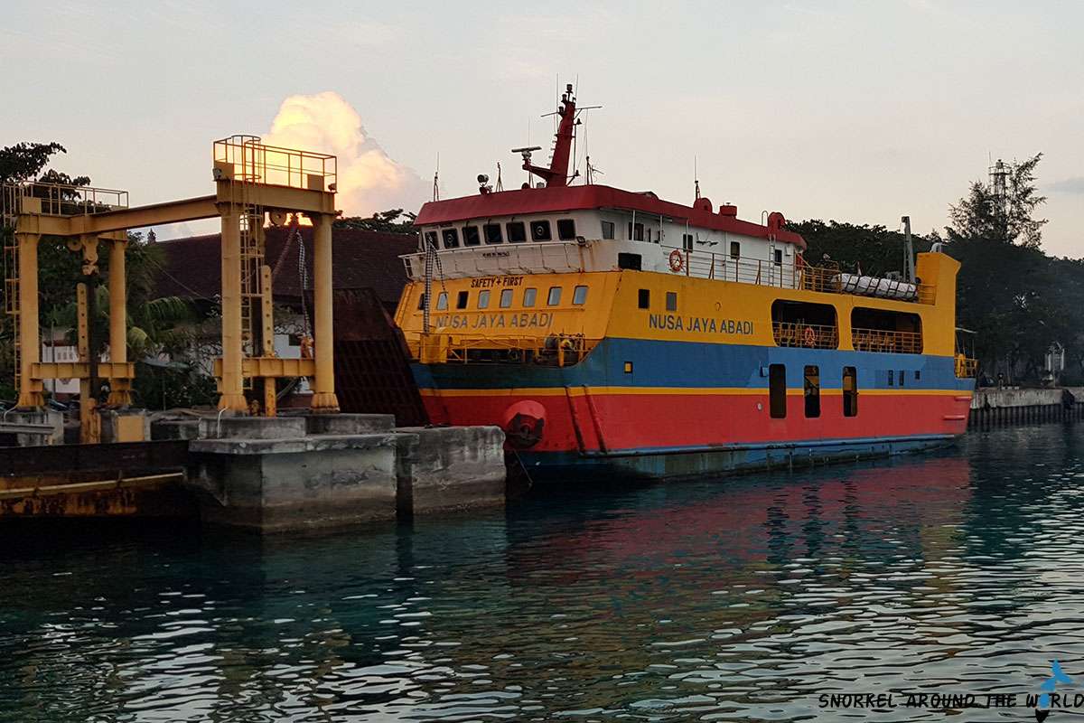 Padang Bai - Public ferry