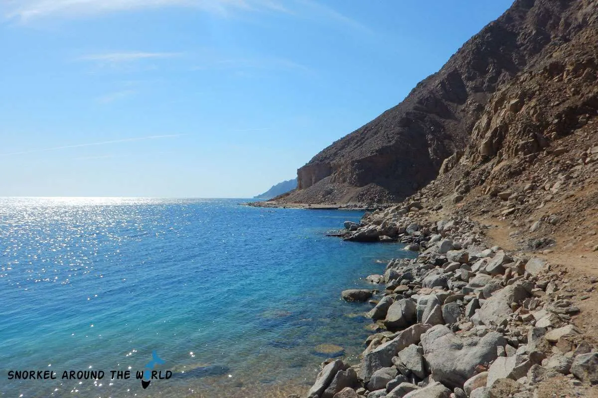 Ras Abu Galum snorkeling area left side