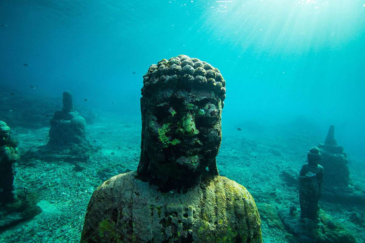 Underwater buddha temple