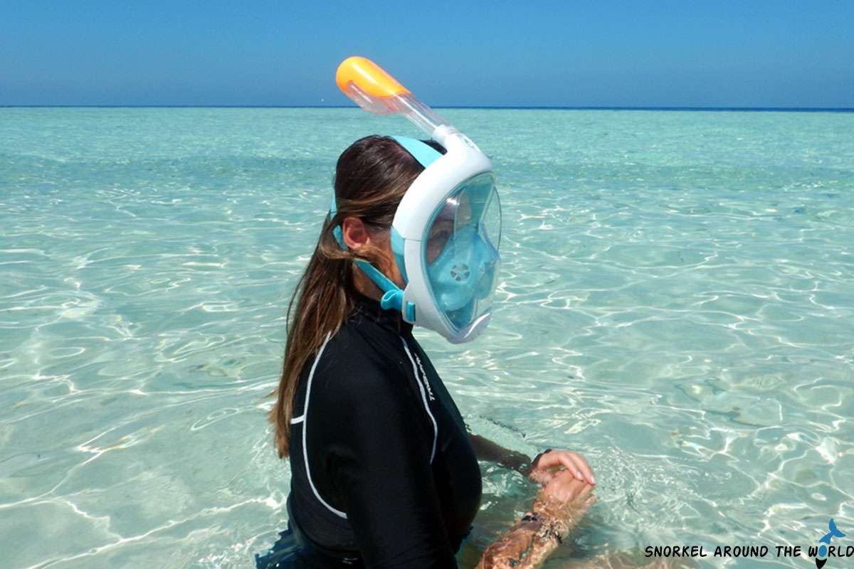 Anett with full face-snorkeling mask in the Maldives
